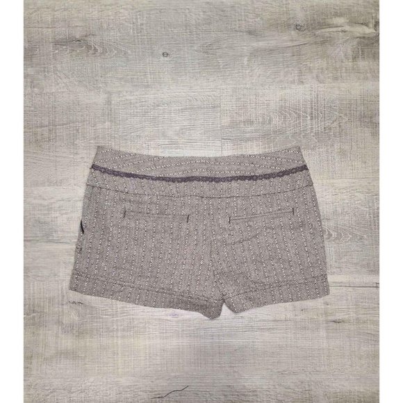 Chic Brown Tweed Mini Shorts - Picture 4 of 6